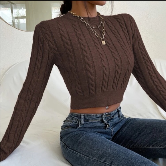 SHEIN Cropped Sweater - Picture 3 of 6